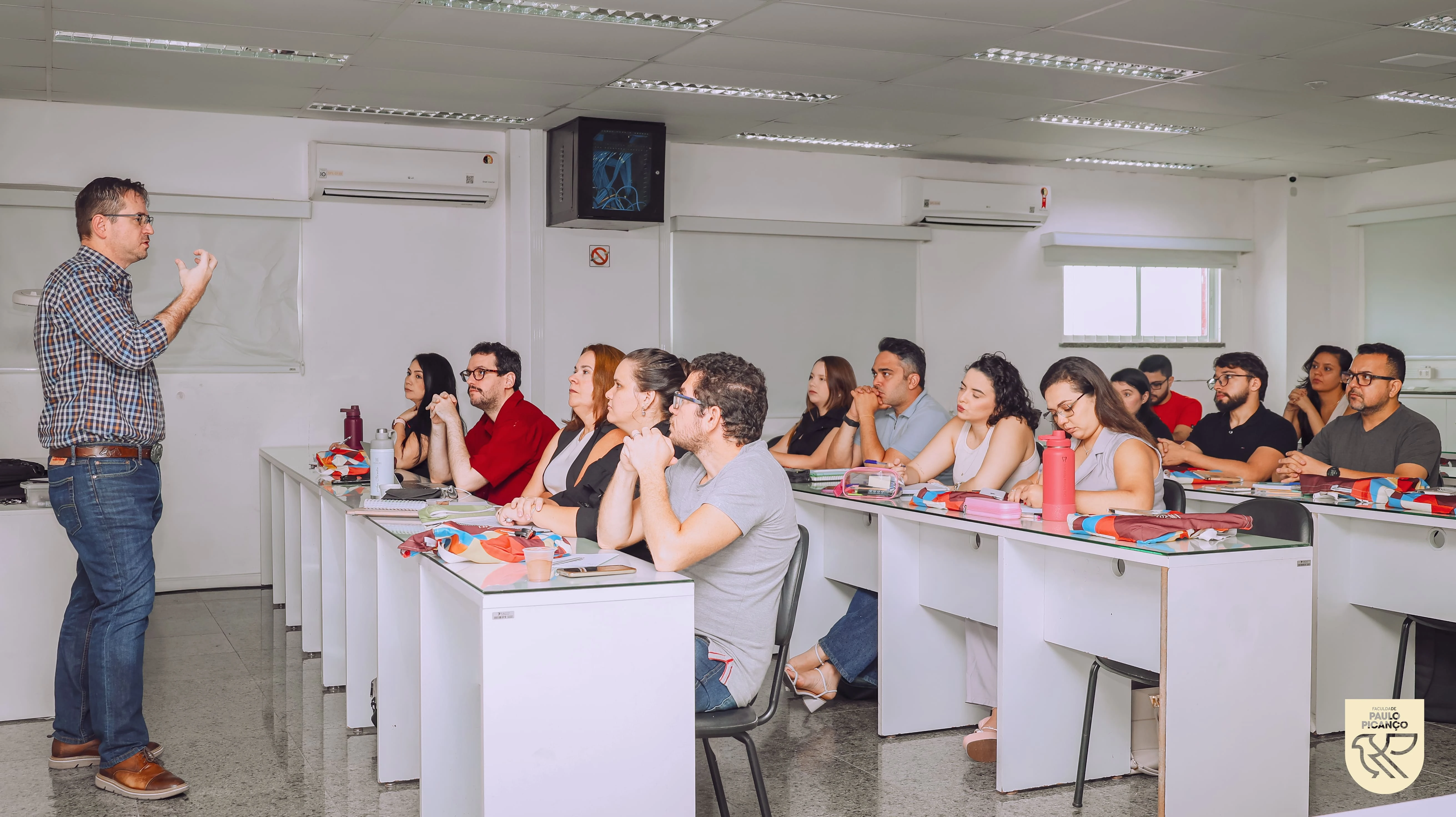 Faculdade Paulo Picanço Inicia Turma 39 de Especialização em Ortodontia com Coordenação do Prof. Paulo Picanço