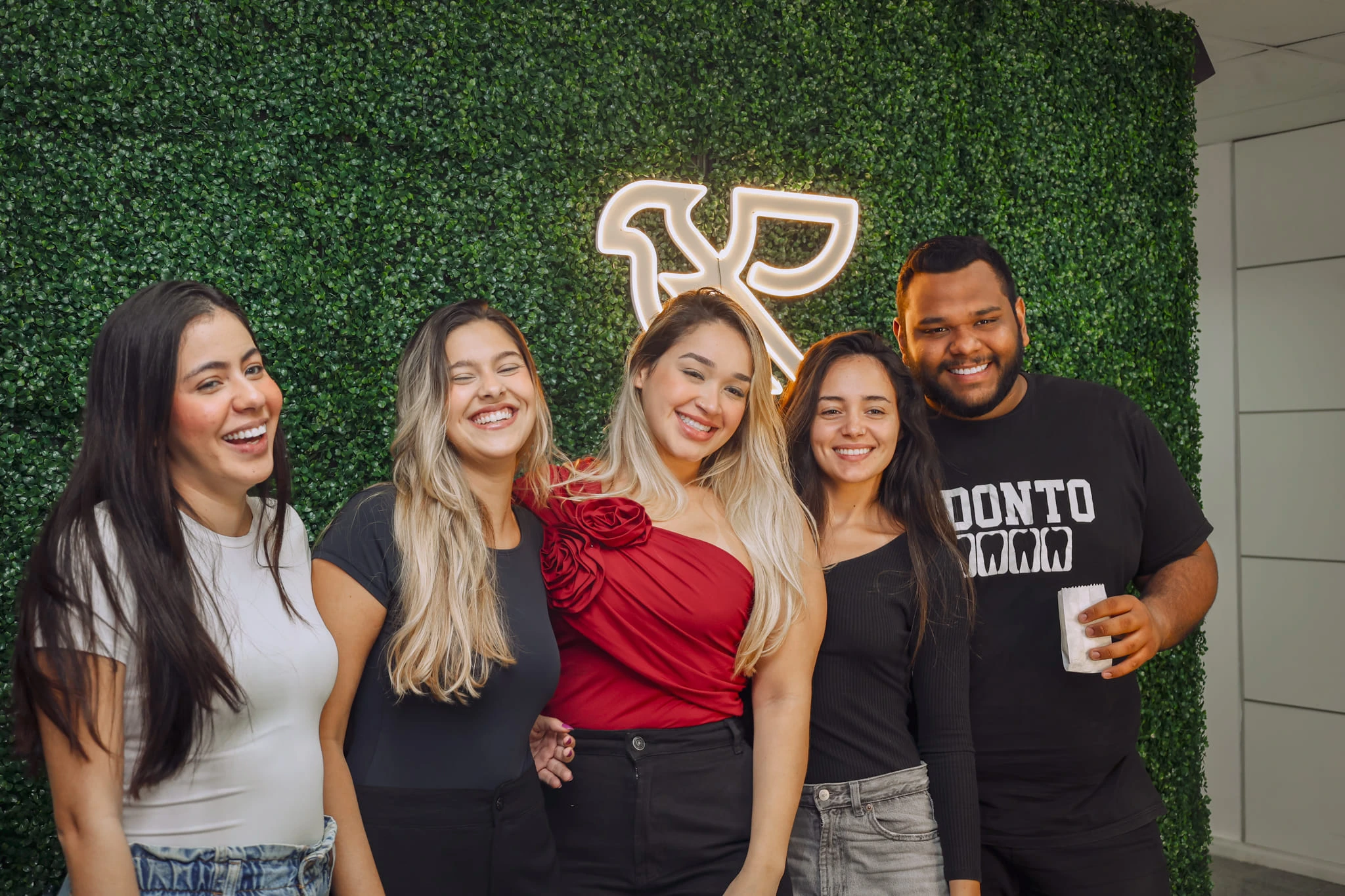 Recepção aos calouros 2025.2 tem pipoca, fotos personalizadas e muita diversão na Faculdade Paulo Picanço